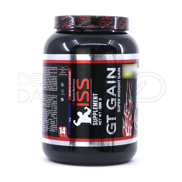 پودر جی تی گین آی اس اس در قوطی پلاستیکی، حاوی پروتئین و کربوهیدرات، مکمل افزایش وزن و عضله سازی