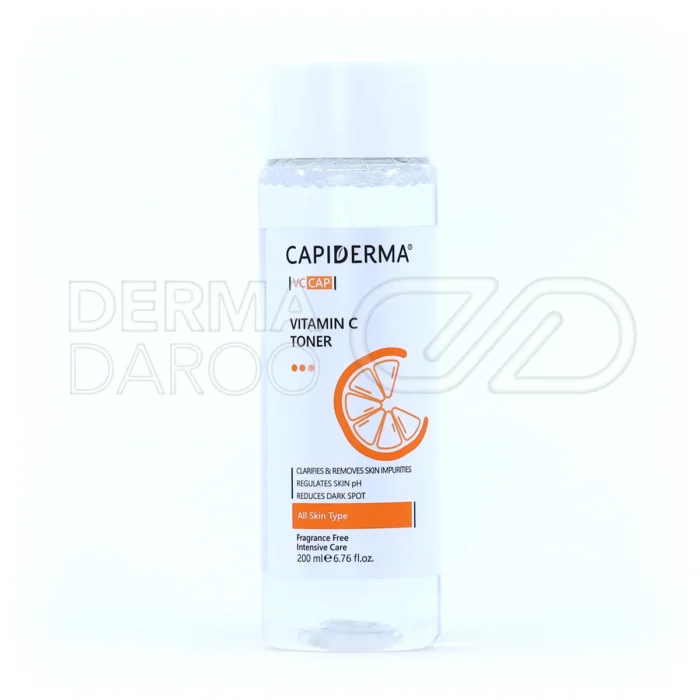 بطری تونر کپیدرما با طراحی مدرن، پاک کننده منافذ، کاهش لکه‌های تیره، حاوی آ اچ آ و هیالورونات، مناسب پوست چرب