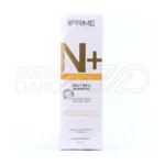 بسته بندی شامپو ملایم روزانه پریم در بطری شیک، حاوی عصاره گل چای ترش برای لطافت و تقویت موهای حساس و ظریف